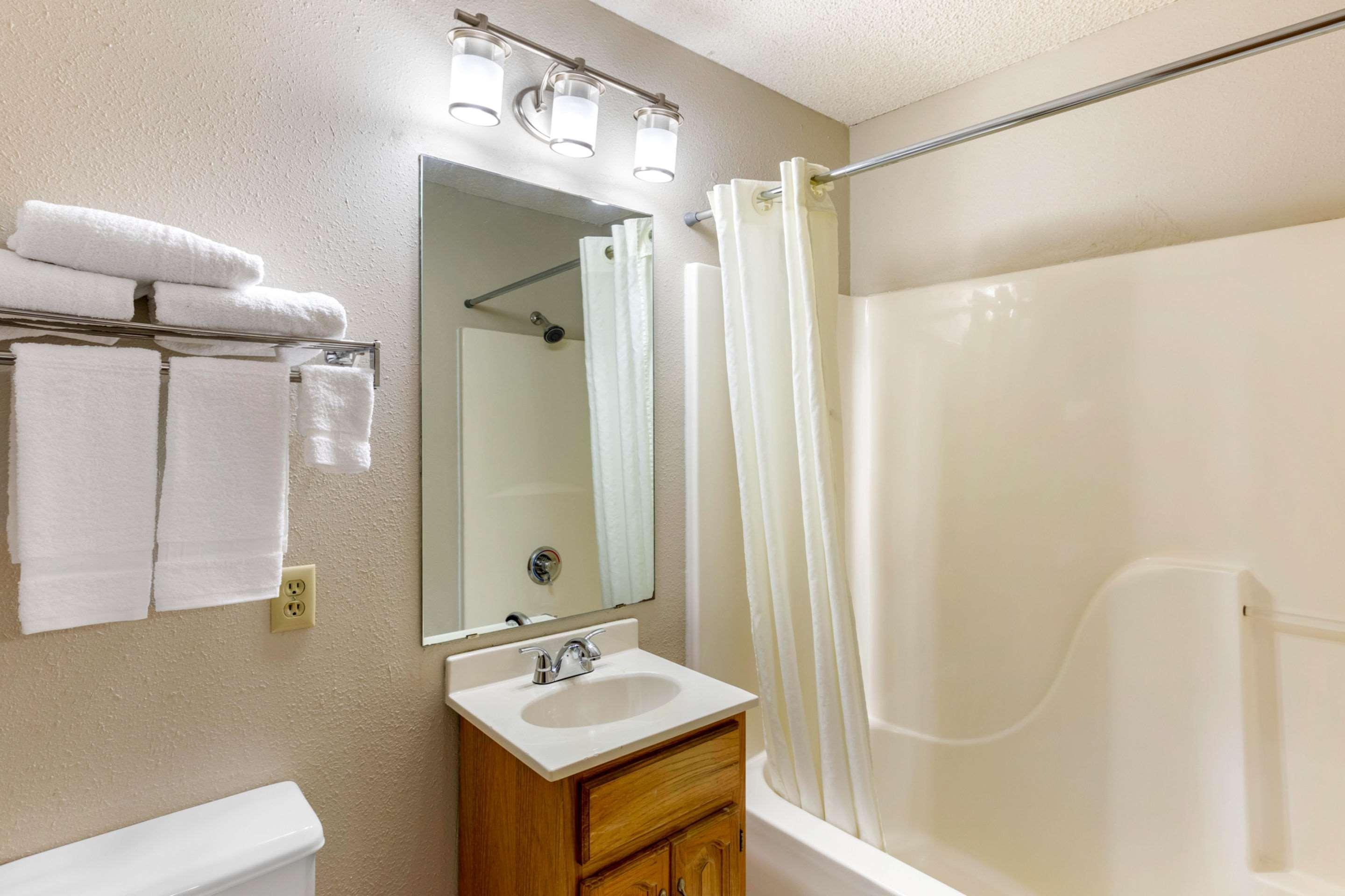 Firestone Econo Lodge מראה חיצוני תמונה