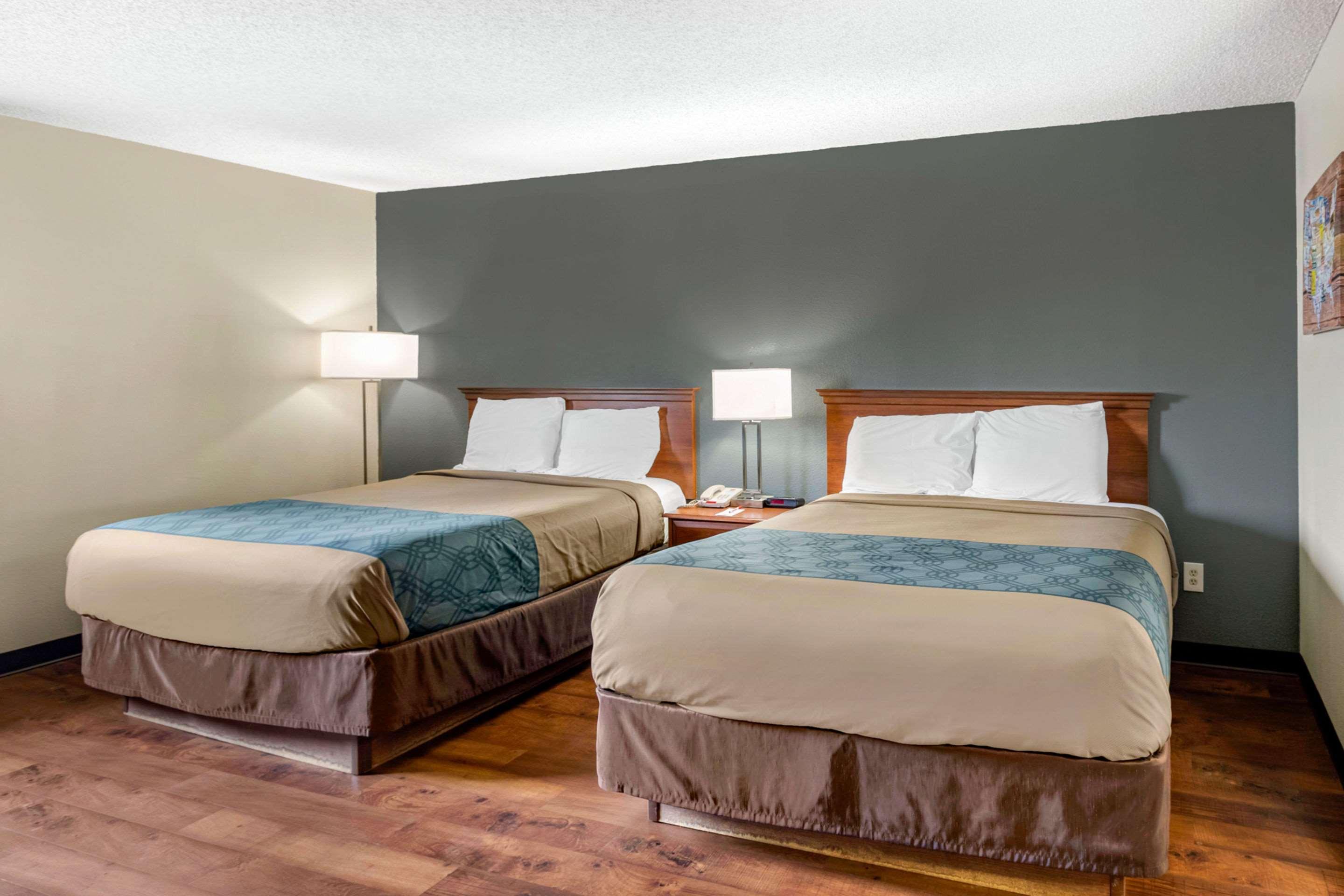 Firestone Econo Lodge מראה חיצוני תמונה